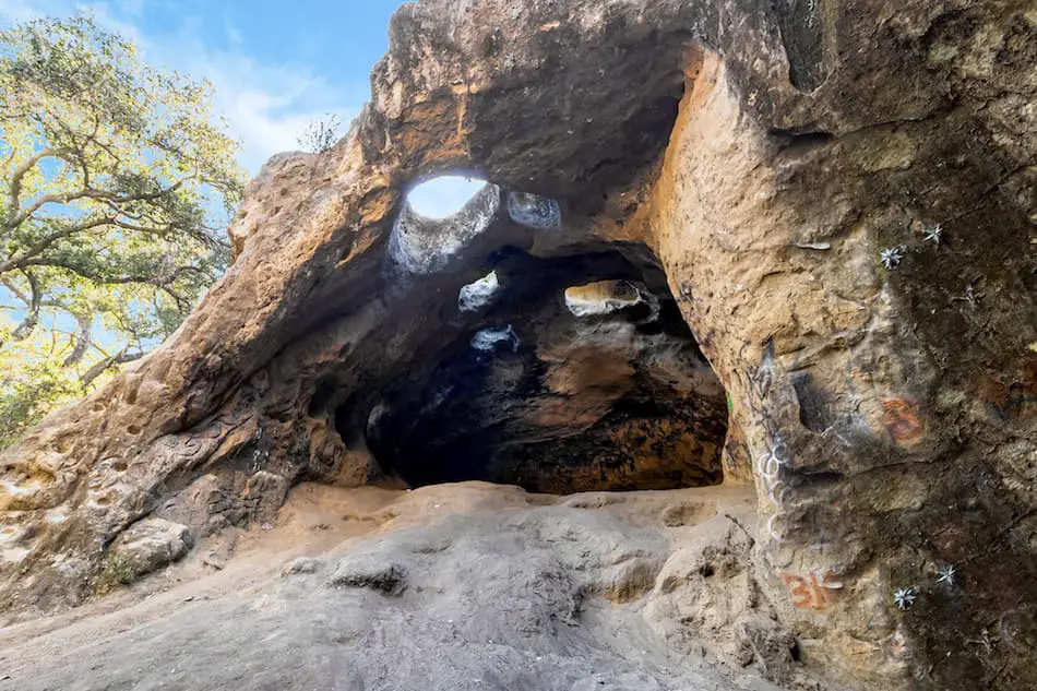 vanalden caves